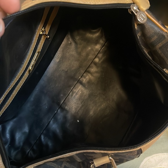 Fendi Zucca Boston Bag - Picture 16 of 16